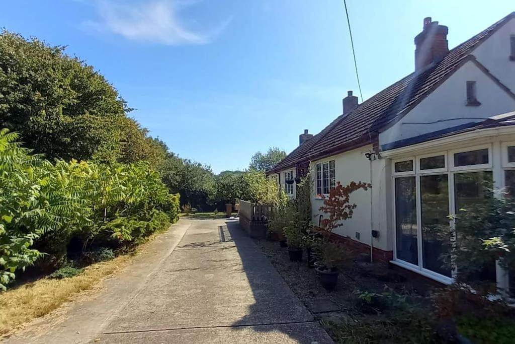 Millfields Cottage And Garden Goxhill  Екстер'єр фото