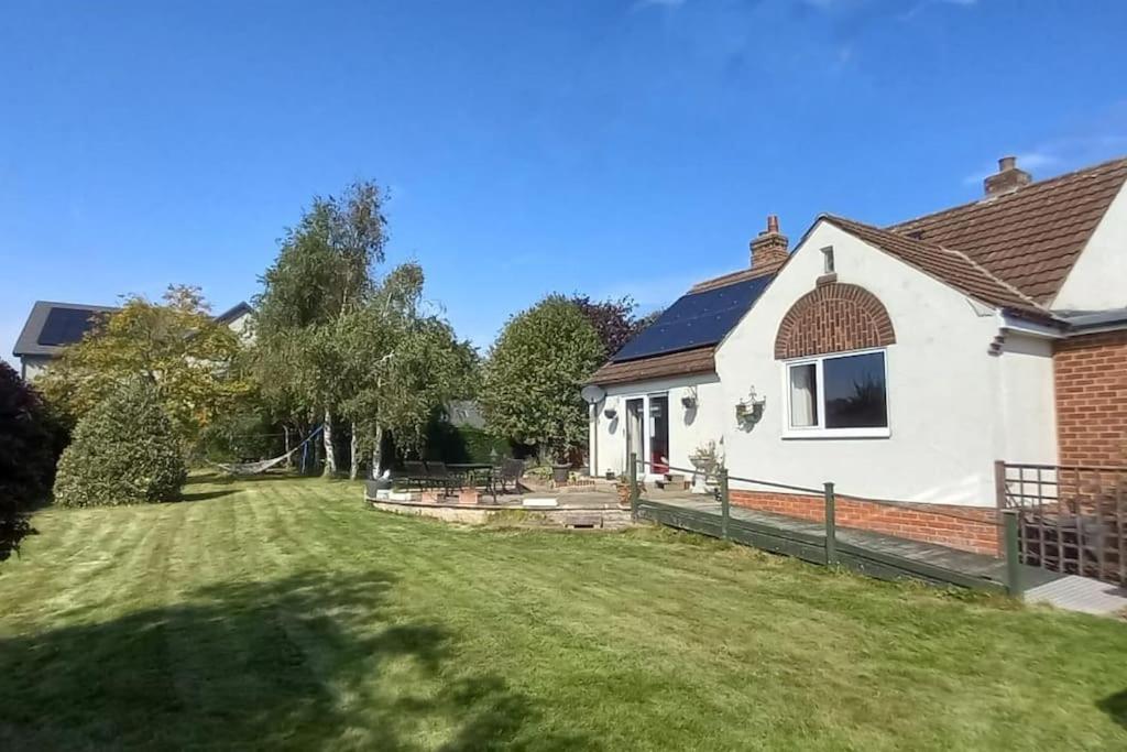 Millfields Cottage And Garden Goxhill  Екстер'єр фото
